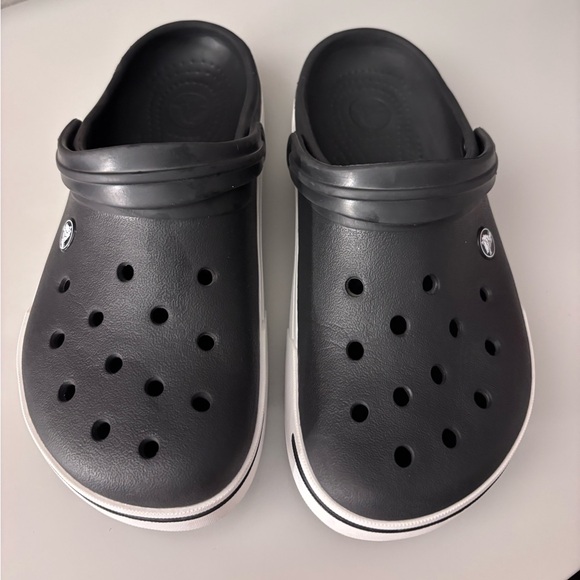 Crocs - Picture 2 of 6